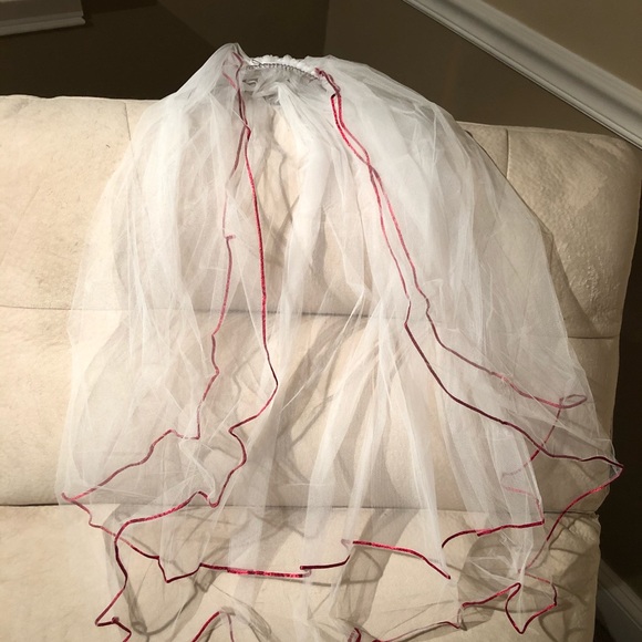 wedding dress, veil,petty coat tiara - Picture 3 of 15